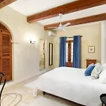 Вилла Dar Tal-patri With Private Pool *