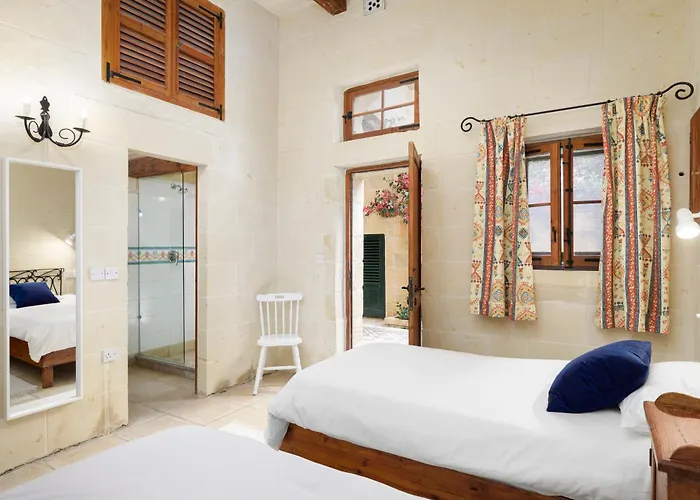 Dar Tal-patri With Private Pool *